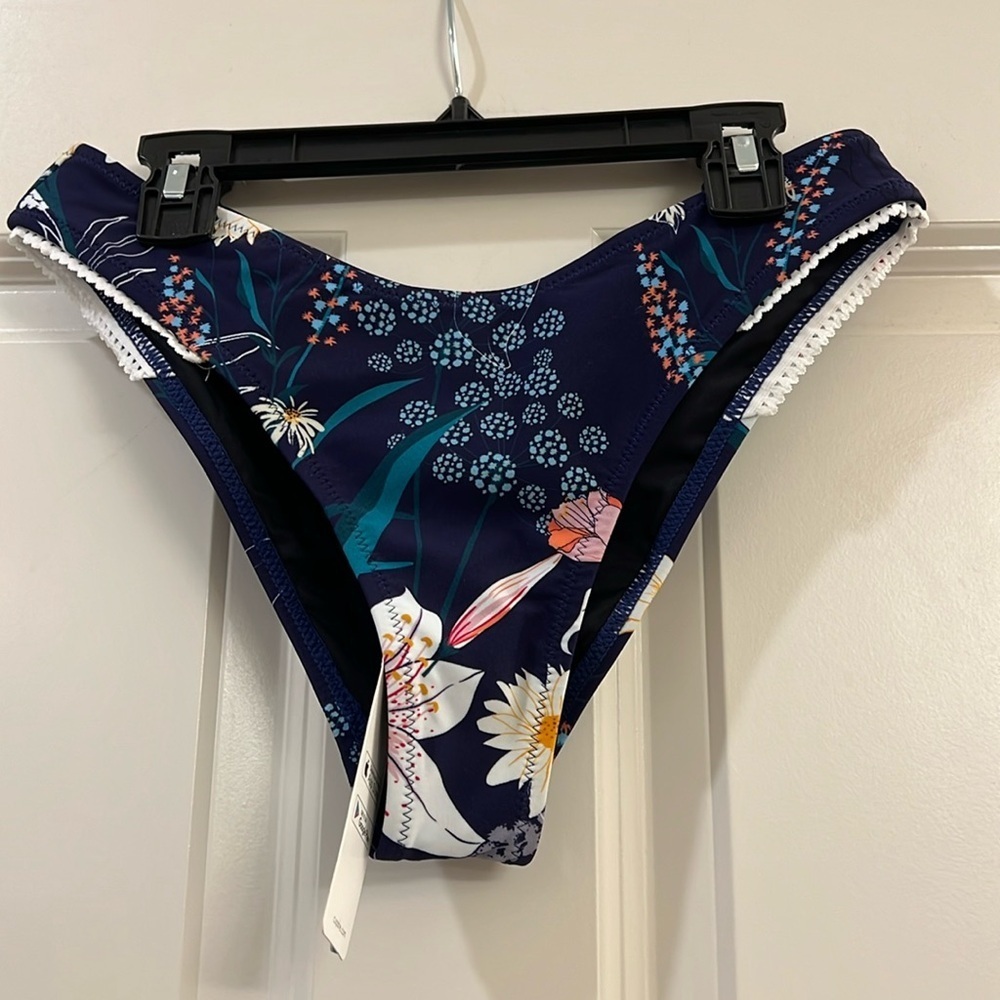 Cupshe NWT ladies bikini bottoms